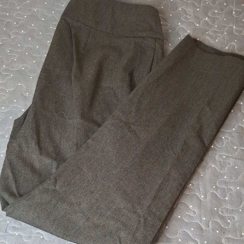 Fabulously Slimming Gray Dress Pants size 0 short